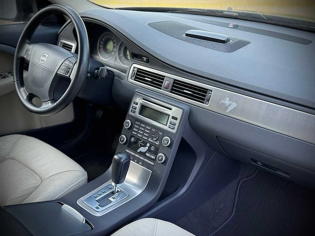 Volvo s80 2.4 d5 summum origineel nederlands nap 09-th-jf - afbeelding 5 van  16