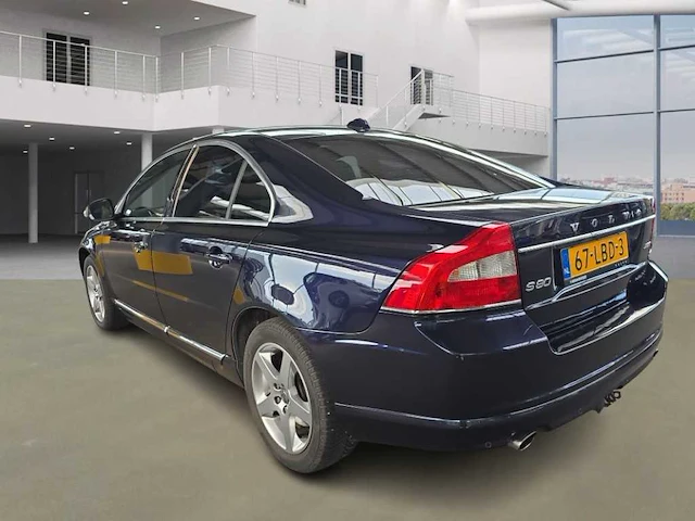 Volvo s80 2.5 t summum youngtimer 2010 | 67-lbd-3 - afbeelding 18 van  23