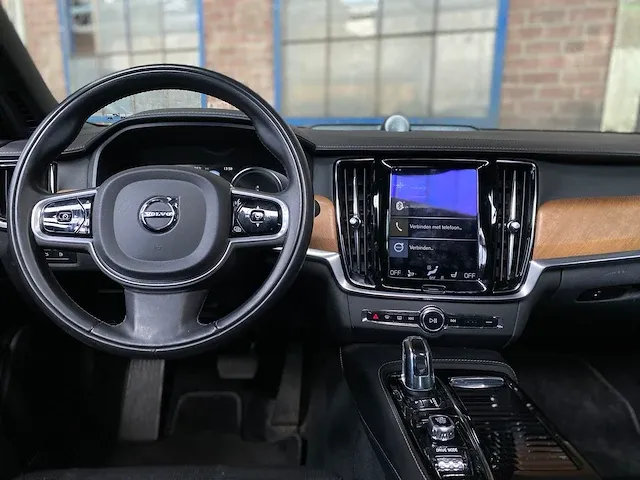 Volvo s90 2.0 t8 awd inscription 320pk 2017, zl-677-d - afbeelding 18 van  72