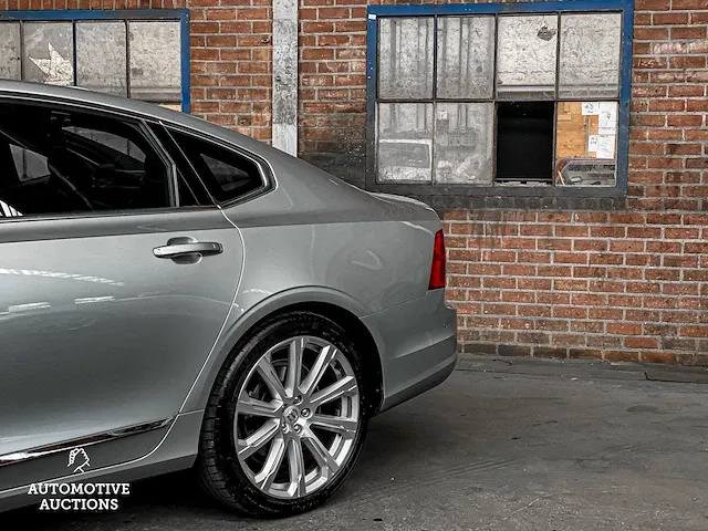 Volvo s90 2.0 t8 awd inscription 320pk 2017, zl-677-d - afbeelding 34 van  72
