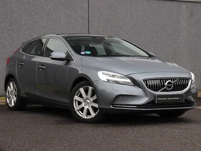 Volvo v40 1.5 t3 inscription | rt405x - afbeelding 23 van  41