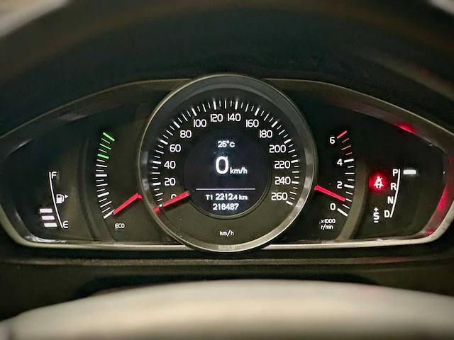Volvo v40 1.6 d2 momentum automaat; 1-xzd-87 - afbeelding 7 van  15