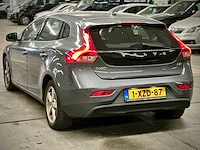 Volvo v40 1.6 d2 momentum automaat; 1-xzd-87 - afbeelding 10 van  15