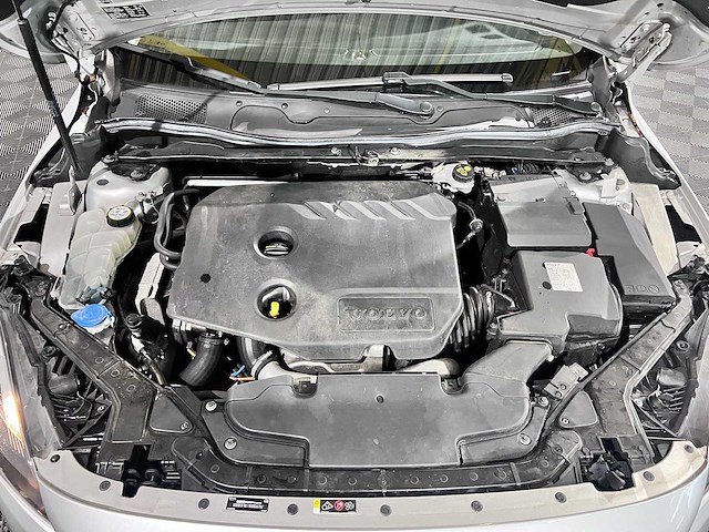 Volvo v40 1.6 d2 momentum, hg-428-j - afbeelding 5 van  14