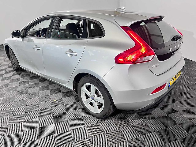 Volvo v40 1.6 d2 momentum, hg-428-j - afbeelding 7 van  14