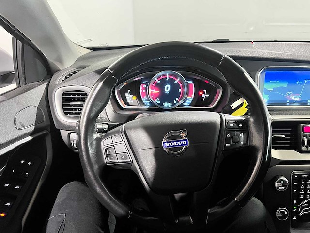 Volvo v40 1.6 d2 momentum, hg-428-j - afbeelding 9 van  14