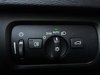 Volvo v40 1.6 d2 summum | 6-spn-05 - afbeelding 11 van  32