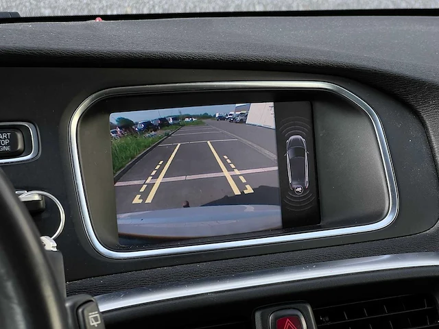 Volvo v40 1.6 d2 summum | 6-spn-05 - afbeelding 31 van  32
