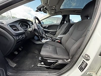 Volvo v40 1.6 t2 kinetic,2015 - afbeelding 9 van  28