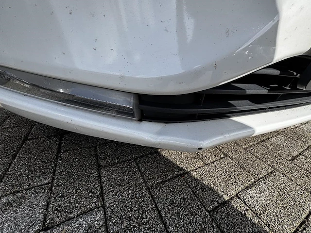 Volvo v40 1.6 t2 kinetic,2015 - afbeelding 19 van  28