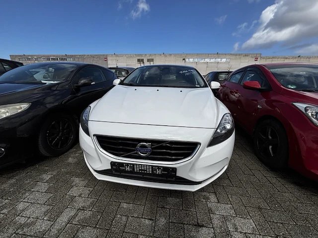 Volvo v40 1.6 t2 kinetic,2015 - afbeelding 12 van  28
