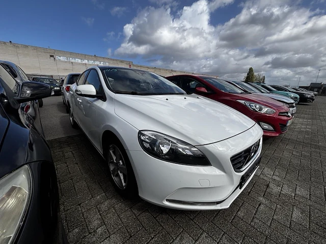 Volvo v40 1.6 t2 kinetic,2015 - afbeelding 22 van  28