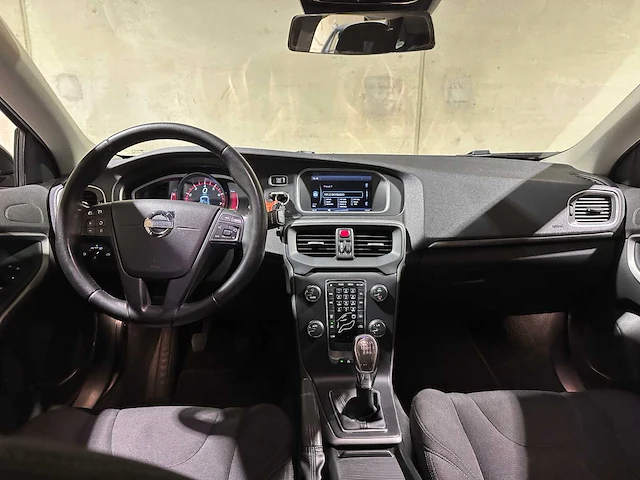 Volvo v40 1.6 t3 kinetic 150pk 2012, 53-xvv-5 - afbeelding 10 van  48