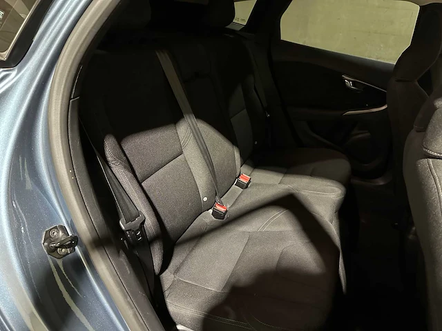 Volvo v40 1.6 t3 kinetic 150pk 2012, 53-xvv-5 - afbeelding 35 van  48