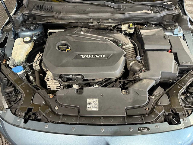 Volvo v40 1.6 t3 momentum, 2-kbp-13 - afbeelding 5 van  15