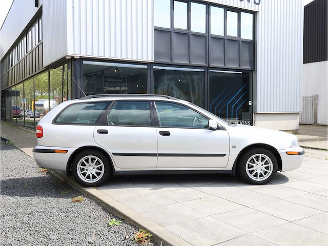 Volvo v40 1.8, 2001, automaat, 17-gn-lg - afbeelding 26 van  29
