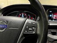 Volvo v40 2.0 d2 momentum 120pk 2015, gh-539-n - afbeelding 17 van  43
