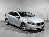 Volvo v40 2.0 d2 momentum 120pk 2015, gh-539-n - afbeelding 41 van  43