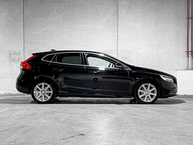 Volvo v40 2.0 d2 nordic+ inscription 120pk 2016, kn-272-n - afbeelding 44 van  46