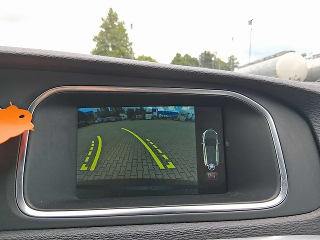 Volvo v40 2.0 d2 summum business| hr-843-t - afbeelding 15 van  32