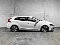 Volvo v40 2.0 d3 business sport 150pk 2017, pr-110-k - afbeelding 2 van  49