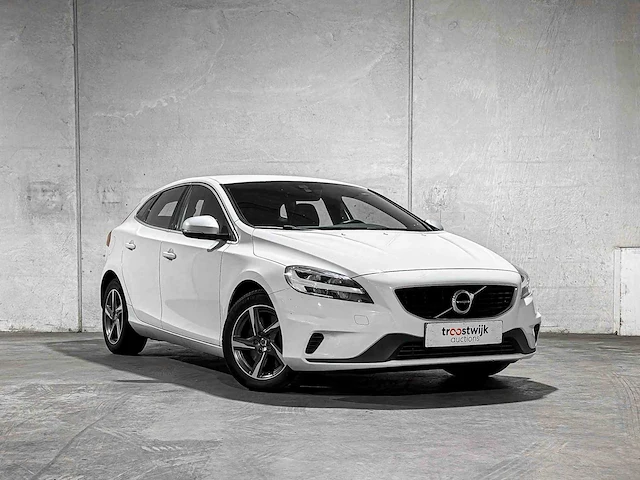 Volvo v40 2.0 d3 business sport 150pk 2017, pr-110-k - afbeelding 47 van  49