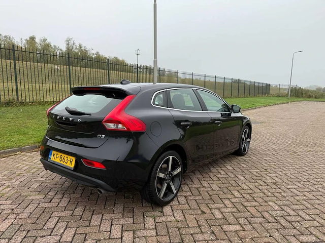 Volvo v40 2.0 d3 summum , kf-863-r - afbeelding 19 van  25