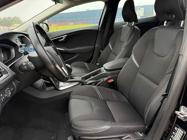 Volvo v40 2.0 d3 summum , kf-863-r - afbeelding 21 van  25