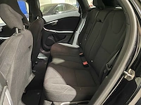 Volvo v40 2.0 d4 kinetic business 190pk 2014, 7-xzp-57 - afbeelding 26 van  39
