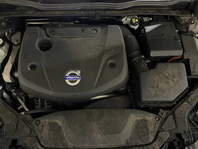 Volvo v40 2.0 d4 kinetic business 190pk 2014, 7-xzp-57 - afbeelding 32 van  39