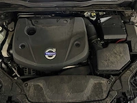 Volvo v40 2.0 d4 kinetic business 190pk 2014, 7-xzp-57 - afbeelding 32 van  39