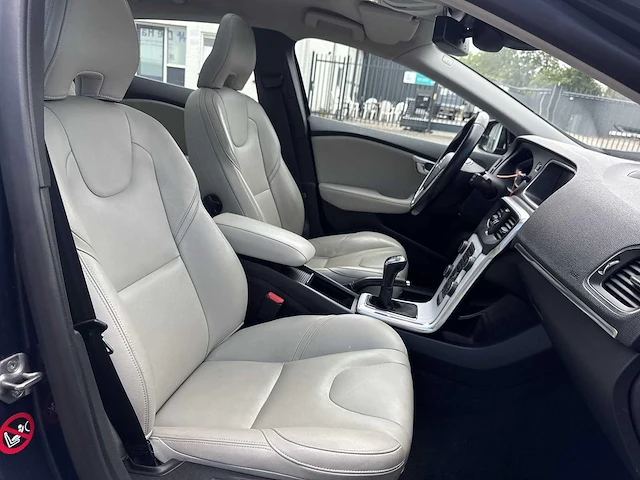 Volvo v40 2.0 d4 ocean race business 2014 | 7-xfg-11 - afbeelding 24 van  35