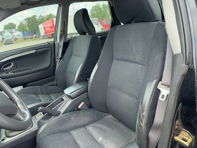 Volvo v40 2.0 dynamic navigator 2003 | 54-lx-js - afbeelding 2 van  20