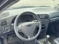 Volvo v40 2.0 dynamic navigator 2003 | 54-lx-js - afbeelding 3 van  20