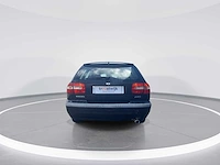 Volvo v40 2.0 dynamic navigator car 2003 | 54-lx-js - afbeelding 20 van  22