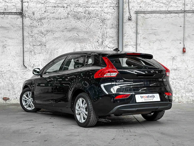Volvo v40 2.0 t2 nordic+ 122pk 2017, pt-562-s - afbeelding 5 van  41