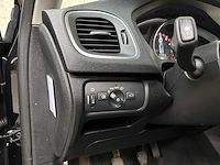 Volvo v40 2.0 t2 nordic+ 122pk 2017, pt-562-s - afbeelding 13 van  41