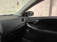 Volvo v40 2.0 t2 nordic+ 122pk 2017, pt-562-s - afbeelding 24 van  41