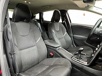 Volvo v40 2.0 t2 nordic+ 122pk 2017, pt-562-s - afbeelding 32 van  41
