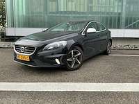 Volvo v40 personenauto (ht-249-g)