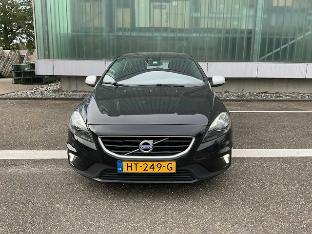 Volvo v40 personenauto (ht-249-g) - afbeelding 23 van  35