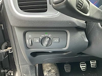 Volvo v40 personenauto (ht-264-g) - afbeelding 6 van  32