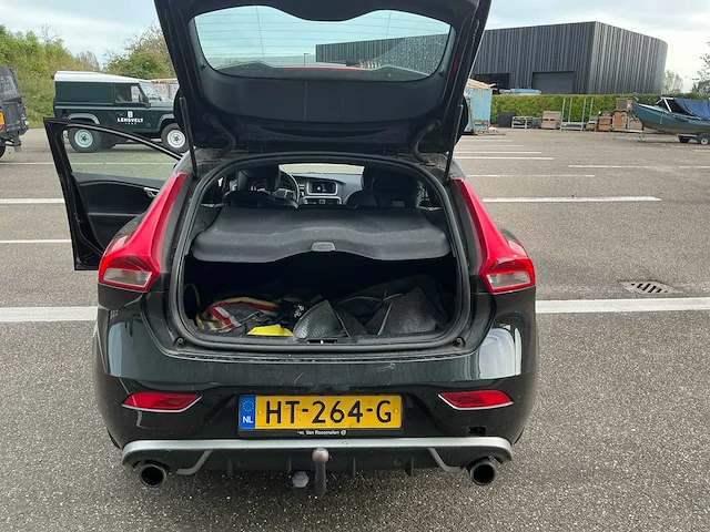 Volvo v40 personenauto (ht-264-g) - afbeelding 16 van  32