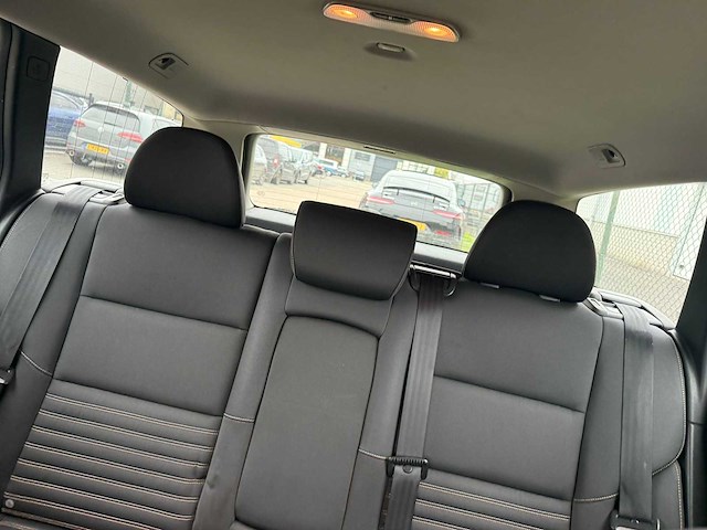 Volvo v50 1.6 d2 sport 2011 | 07-pns-1 - afbeelding 2 van  11