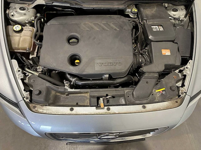 Volvo v50 1.6 d2 s/s bns proed 82-rnx-1 - afbeelding 9 van  18