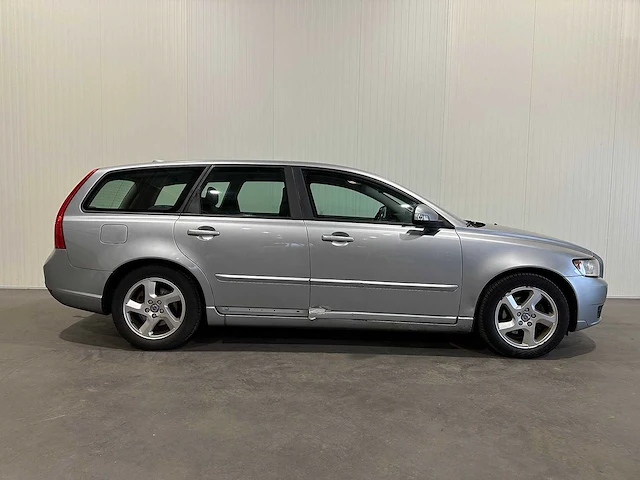 Volvo v50 1.6 d2 s/s bns proed 82-rnx-1 - afbeelding 15 van  18