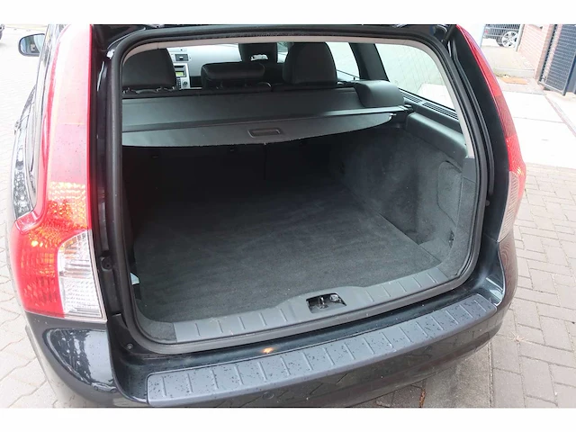 Volvo v50 1.6 d2 s/s limited edition, 10-xbs-5 - afbeelding 7 van  19