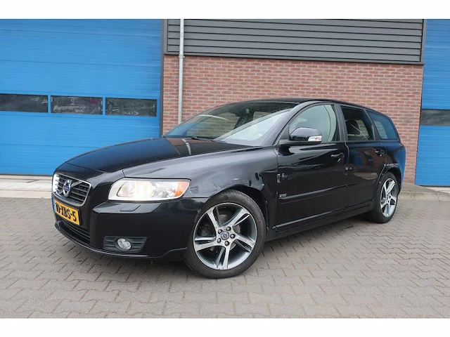 Volvo v50 1.6 d2 s/s limited edition, 10-xbs-5 - afbeelding 1 van  19