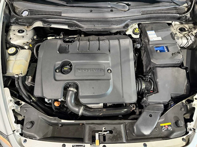 Volvo v50 1.6d drive, 42-jtd-6 - afbeelding 4 van  13