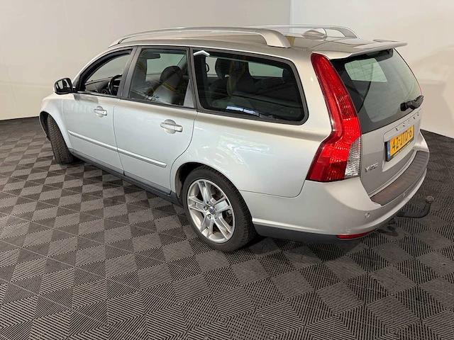 Volvo v50 1.6d drive, 42-jtd-6 - afbeelding 6 van  13